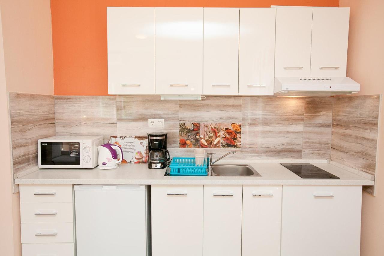 Apartmani Lea Starigrad Paklenica Exterior foto